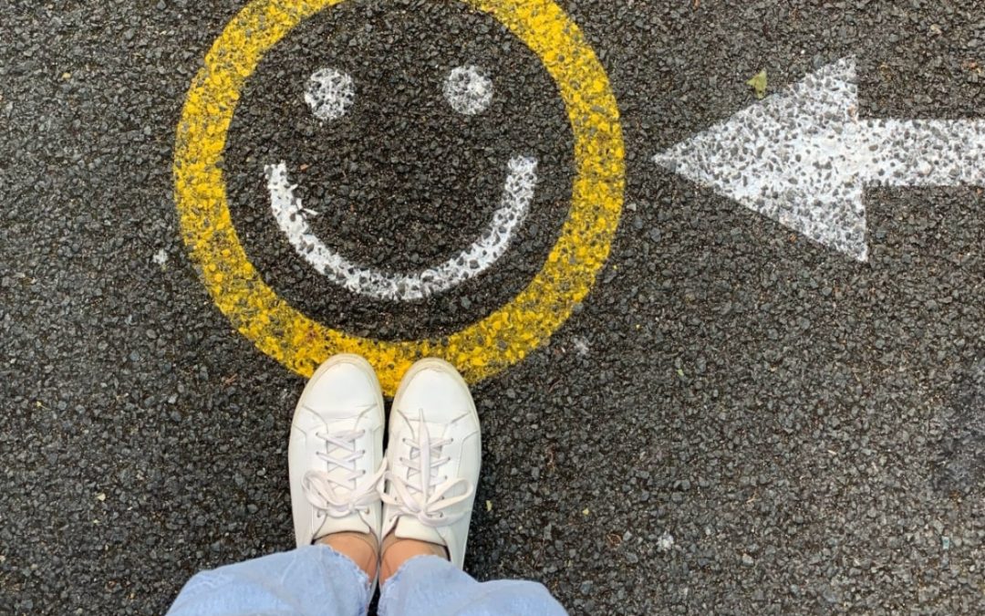 how to develop a positive attitude